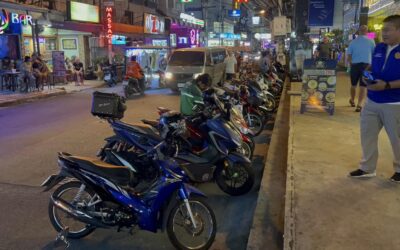 Driving Around Soi Buakhao & Soi Lengkee Pattaya by Motorbike