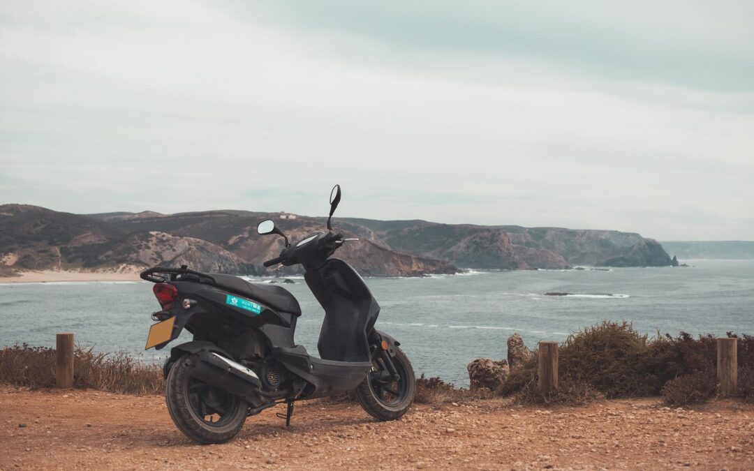 Renting mopeds in Pattaya