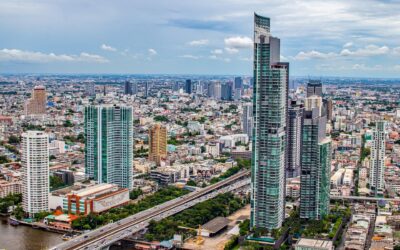 Exploring Thai Cities: Why Renting a Car is Ideal for Urban Travel