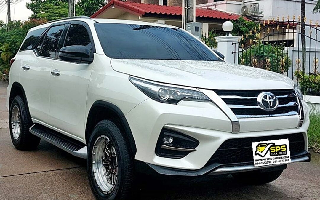 034 Toyota Fortuner 2,400cc