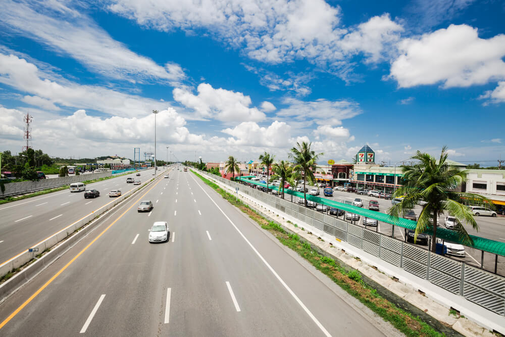 driving a Rental Car From Pattaya To Bangkok