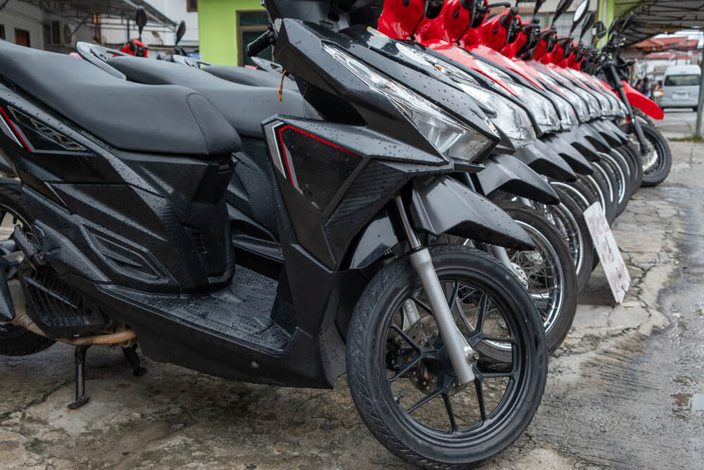 The Pros And Cons Of Scooter Rentals In Pattaya In 2025