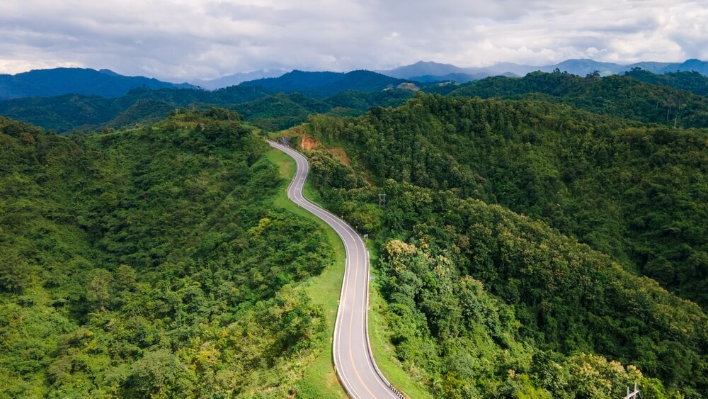 Driving Thailand’s Rainforest Roads in 2025
