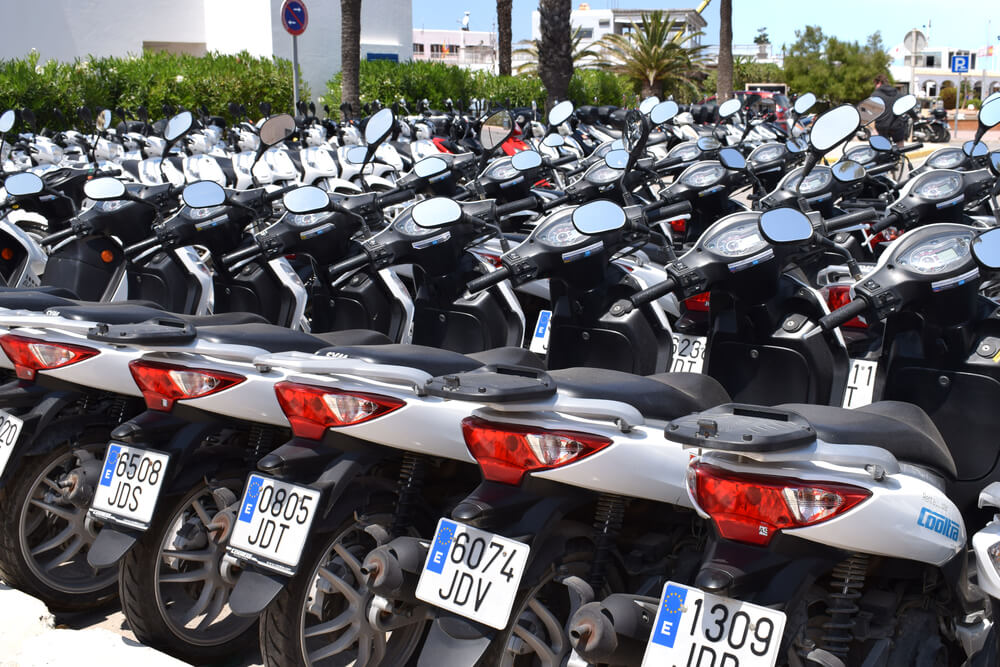 Scooter Hire Safety Tips Every Pattaya Traveler Should Know