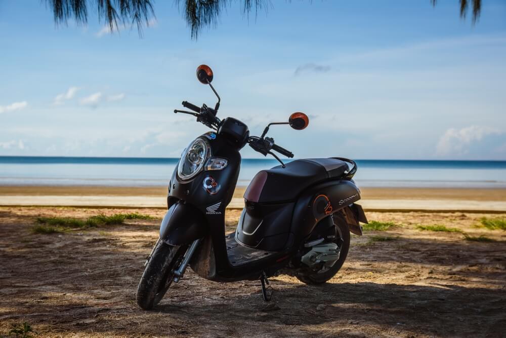 Thailand Scooter Rentals For Digital Nomads: The Ultimate Freedom