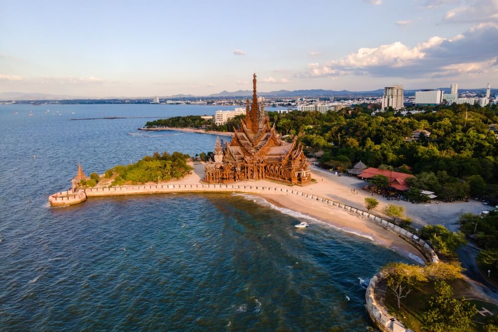 The Best Pattaya Day Trips To Do With A Pickup Truck Rental